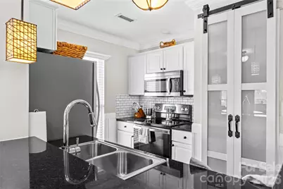 18797 Vineyard Point Lane, Cornelius, NC 28031 - Photo 8