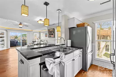 18797 Vineyard Point Lane, Cornelius, NC 28031 - Photo 10