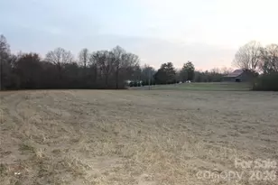 6360 Pagemont Rd, Kannapolis, NC 28081 - Photo 6