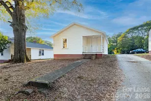 109 Cleveland Ave, Albemarle, NC 28001 - Photo 2