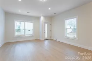 4 Wyndom Ln, Asheville, NC 28805 - Photo 10