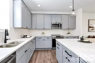 1026 Margaret Brown St, Charlotte, NC 28202 - Photo 14