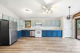 205 Mint Way, Flat Rock, NC 28731 - Photo 6