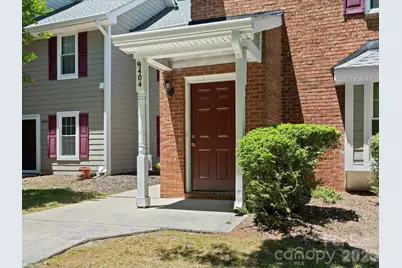 9404 S Vicksburg Park Court, Charlotte, NC 28210 - Photo 34