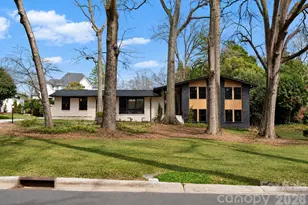 823 Wingrave Dr, Charlotte, NC 28270 - Photo 2