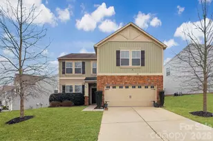 4626 Gibbons Link Rd, Charlotte, NC 28269 - Photo 1