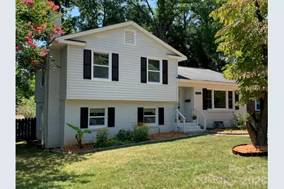 5416 Grafton Drive, Charlotte, NC 28215 - Photo 2
