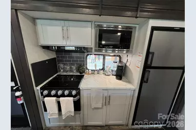 415 Hyde Road #24, Stecoah, NC 28771 - Photo 32