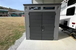 415 Hyde Rd, Stecoah, NC 28771 - Photo 36