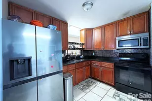 2209 Laura Dr, Charlotte, NC 28212 - Photo 4