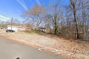 9420 Brenda Ann Rd, Charlotte, NC 28214 - Photo 8