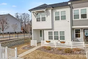 106 Renny Aly, Charlotte, NC 28217 - Photo 2