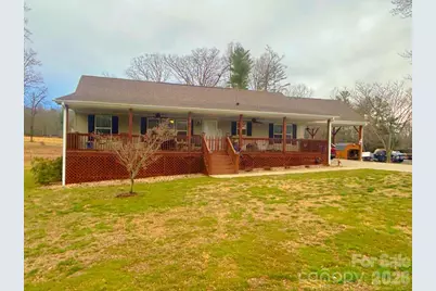 124 Hood Heights, Hendersonville, NC 28739 - Photo 1
