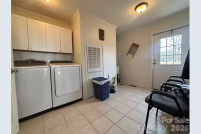 124 Hood Heights, Hendersonville, NC 28739 - Photo 6