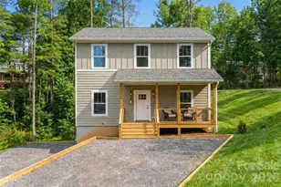 165 Cascade Rdg Rd, Fairview, NC 28730 - Photo 1