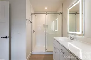 165 Cascade Rdg Rd, Fairview, NC 28730 - Photo 28