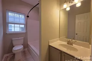 2023 Heywood Ave, Charlotte, NC 28208 - Photo 12