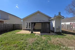 2023 Heywood Ave, Charlotte, NC 28208 - Photo 18