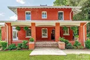 128 West End St, Chester, SC 29706 - Photo 1