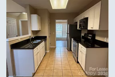 7501 Lady Bank Drive, Charlotte, NC 28269 - Photo 4