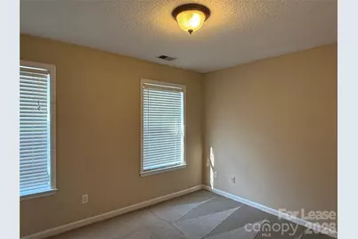 7501 Lady Bank Drive, Charlotte, NC 28269 - Photo 8