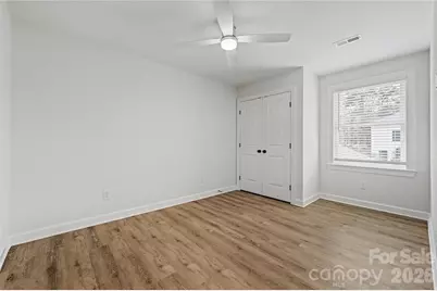 815 Hartness Avenue, Charlotte, NC 28211 - Photo 24