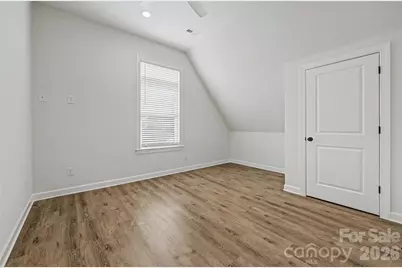 815 Hartness Avenue, Charlotte, NC 28211 - Photo 20