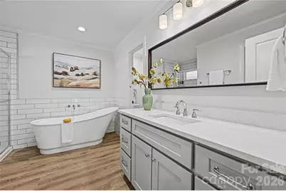 815 Hartness Avenue, Charlotte, NC 28211 - Photo 18