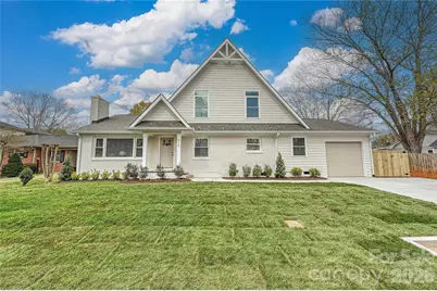 815 Hartness Avenue, Charlotte, NC 28211 - Photo 1