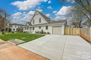 815 Hartness Ave, Charlotte, NC 28211 - Photo 2