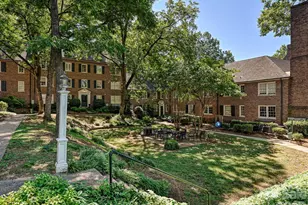 107 S Laurel Ave, Charlotte, NC 28207 - Photo 16