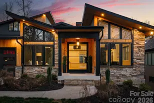 3520 Gatewood Oaks Drive, Charlotte, NC 28210 - Photo 2