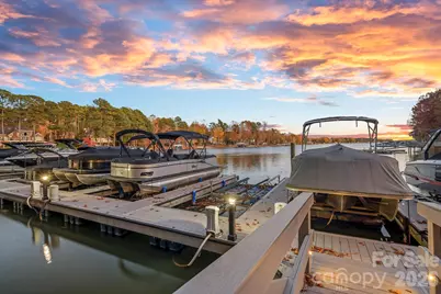 108 Great Point Drive, Mooresville, NC 28117 - Photo 2