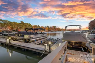 108 Great Point Dr, Mooresville, NC 28117 - Photo 2