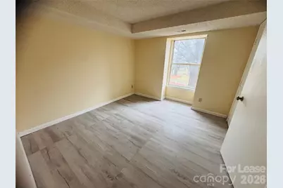 9541 Shannon Green Drive, Charlotte, NC 28213 - Photo 8