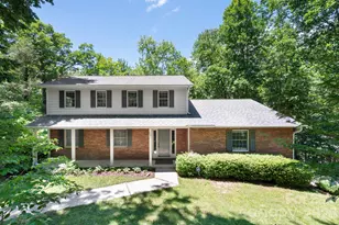 107 Ballantree Dr, Asheville, NC 28803 - Photo 2