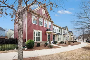 4031 Audubon Pk Dr, Charlotte, NC 28217 - Photo 2