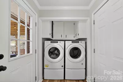 1037 Prestwood Drive SE, Lenoir, NC 28645 - Photo 8