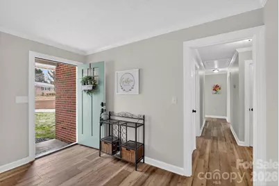 1037 Prestwood Drive SE, Lenoir, NC 28645 - Photo 12