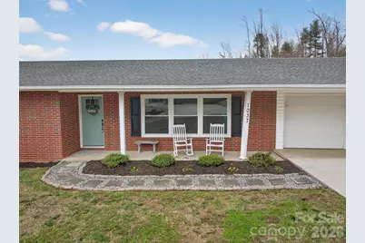 1037 Prestwood Drive SE, Lenoir, NC 28645 - Photo 38