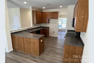 242 Summit Park Court, Kannapolis, NC 28083 - Photo 4