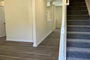 242 Summit Park Ct, Kannapolis, NC 28083 - Photo 2