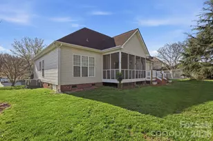 2421 Sweetbriar Ln, Rock Hill, SC 29732 - Photo 30