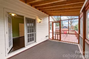 56 Whitney Ave, Tryon, NC 28782 - Photo 12