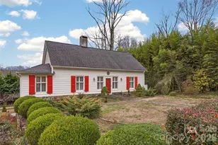 56 Whitney Ave, Tryon, NC 28782 - Photo 2