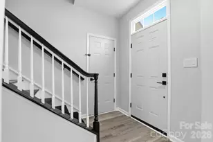 7978 Mariners Pointe Cir, Denver, NC 28037 - Photo 6