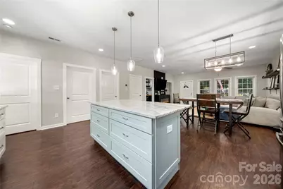 2717 Arnold Drive, Charlotte, NC 28205 - Photo 14