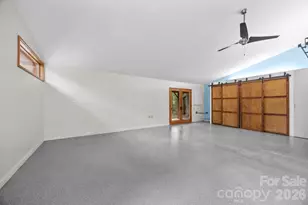 27 Rosebud Ln, Fairview, NC 28730 - Photo 20