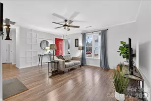 5917 Crape Myrtle Ln, Charlotte, NC 28216 - Photo 12