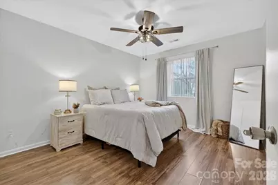 5917 Crape Myrtle Lane, Charlotte, NC 28216 - Photo 20